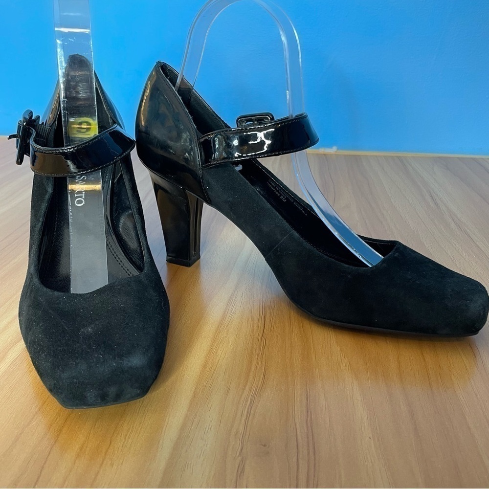 Franco Sarto suede/patent leather chunky heels black size 9